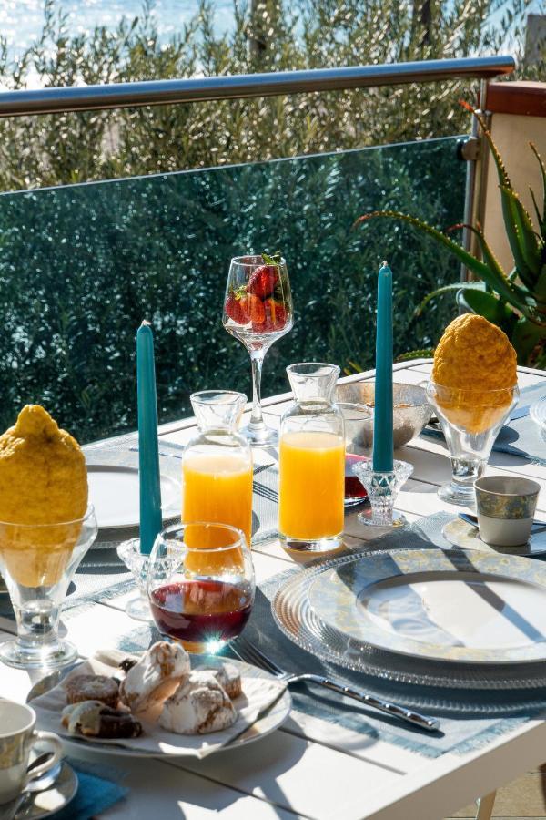 Luxury Beachfront Pool And Parking * Taormina