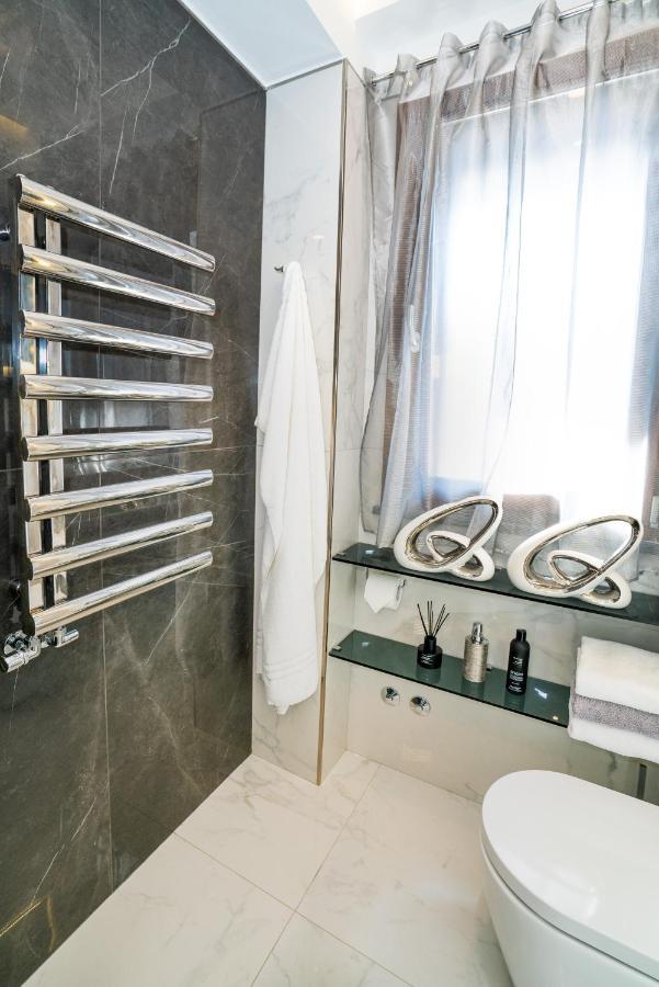 Luxury Beachfront Pool And Parking * Taormina